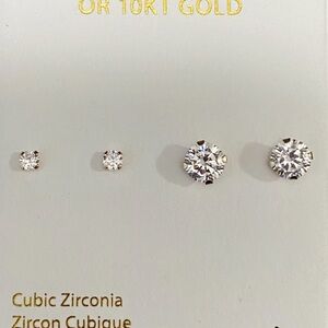 10Kt Gold CZ Stud Earrings Set